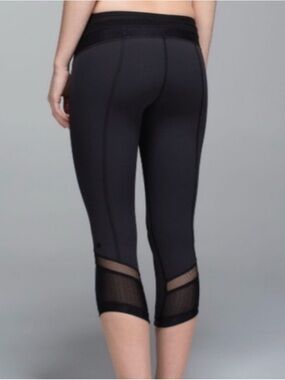 Lululemon Just Breath Crop Leggings Black Mesh Sz 8
